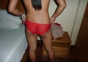 Thai teenager Noon getting finger fucked before trimmed cunt penetration - Thailand on fangals.org