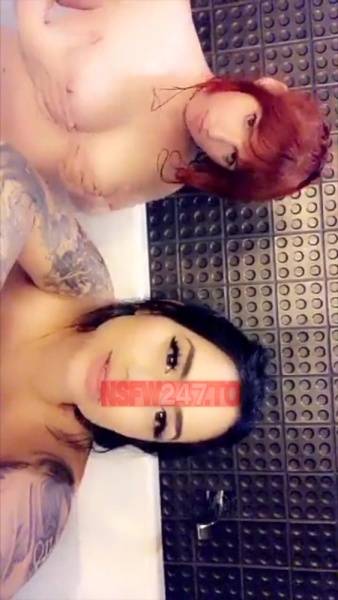 Amber Dawn with Cassie Curses bathtub show snapchat premium xxx porn videos on fangals.org