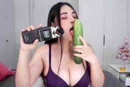 ASMR Wan Cucumber Licking Video Leaked on fangals.org