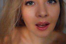 Valeriya ASMR Good Morning Kisses Video on fangals.org