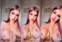 Centolain OnlyFans Nude Big Tits Video Leaked on fangals.org