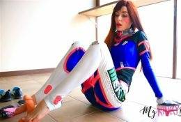 MyKinkyDope DVa OverWatch Cosplay Handjob FootJob JOI Video on fangals.org