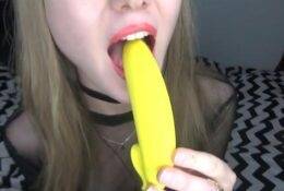 Peas And Pies Banana Sucking Sensual ASMR Video on fangals.org