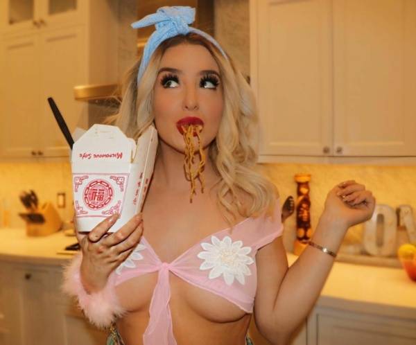 Tana Mongeau Sexy on fangals.org