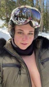 I found the most amazing view at the slopes today and didnC3A2E282ACE284A2t leave without contributing my own twin peaks :) Thothub on fangals.org