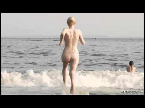 Dakota Fanning Nude on fangals.org