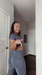 Leaked Tiktok Porn GIRLS WITH BIG FOREHEADS HAVE THE FATTEST ASS PART 1 Mega on fangals.org