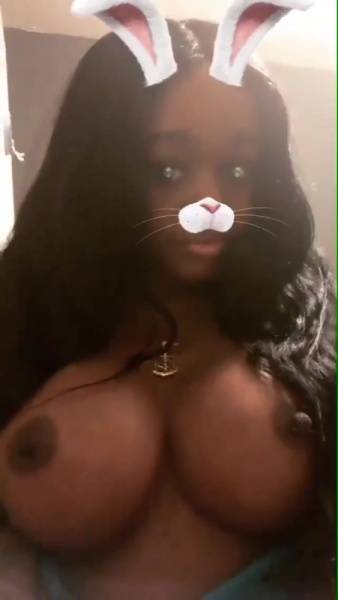 Azealia banks showing off her new tits famous rapper xxx premium porn videos on fangals.org