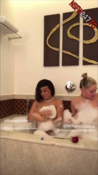 Beth Lily bathtub show onlyfans porn videos on fangals.org