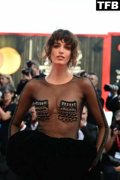 Greta Ferro Flashes Her Nude Tits at the 79th Venice International Film Festival on fangals.org