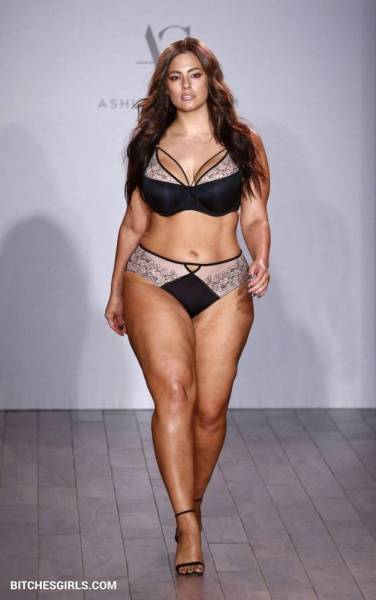 Ashley Graham Nude Celebrities - Theashleygraham Celebrities Leaked Photos on fangals.org