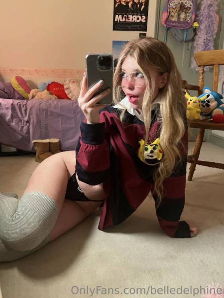 Belle Delphine Thong Ass Sonichu Selfie Onlyfans Set Leaked on fangals.org