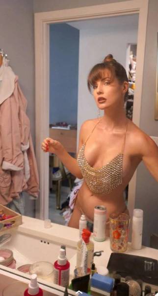 Amanda Cerny Nude Pearl Lingerie OnlyFans Set Leaked on fangals.org