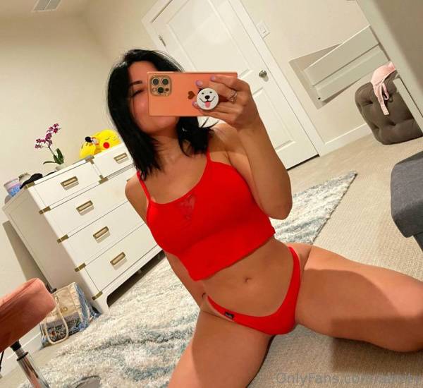 Alinity Braless Red Thong Mirror Selfies Onlyfans Set Leaked on fangals.org