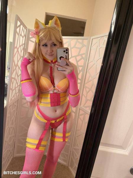 Labinnak Mangoloo Nude Cosplay Patreon Leaked Naked Photos on fangals.org