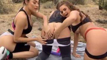 Allison Parker Lesbian Snapchat Fun With Friends Video Leaked on fangals.org