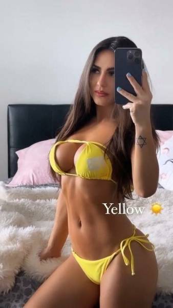 Giovanna Eburneo Bikini Selfie Dance Video Leaked - Brazil on fangals.org