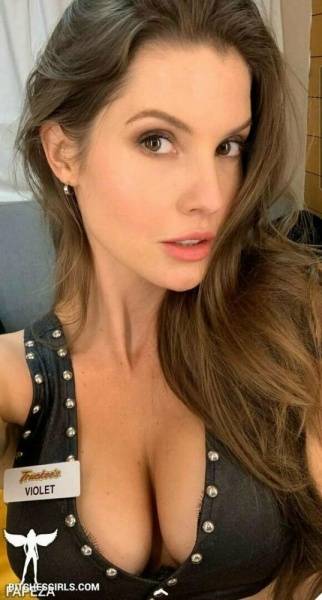 Amanda Cerny Instagram Sexy Influencer - Amanda Onlyfans Leaked Naked Photos on fangals.org