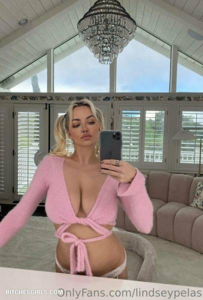 Lindsey Pelas Instagram Naked Influencer - Lindsey Onlyfans Leaked Nude Photos on fangals.org