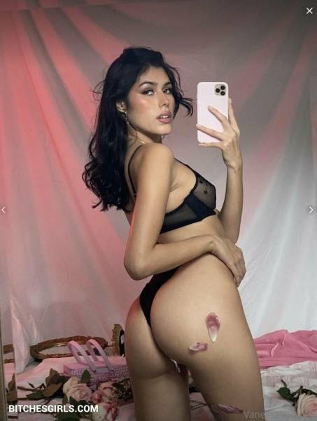 Valeria Mars Nude Latina - Onlyfans Leaked Naked Photo on fangals.org