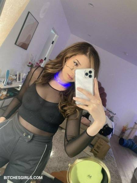 Pokimane Nude Twitch - Nude Videos Twitch on fangals.org