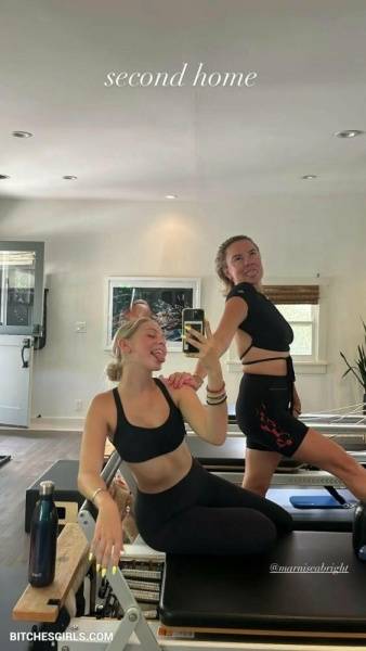 Jordyn Jones Celeb Leaked Tits - Latest Ass Photos on fangals.org