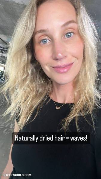 Maude Garrett Youtube Sexy Influencer - Maude on fangals.org