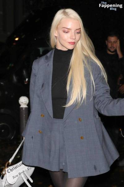 Anya Taylor-Joy Looks Hot in Paris (25 Photos) on fangals.org