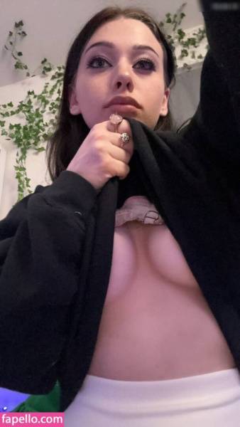 Zizi / zizibunnii Nude Leaks OnlyFans - TheFap on fangals.org